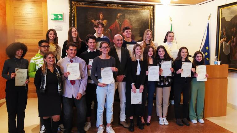 Fondazione Pizzinelli, borse di studio: ecco gli studenti vincitori di Cesena, Cesenatico e Savignano Fondazione Pizzinelli, borse di studio: ecco gli studenti vincitori di Cesena, Cesenatico e Savignano