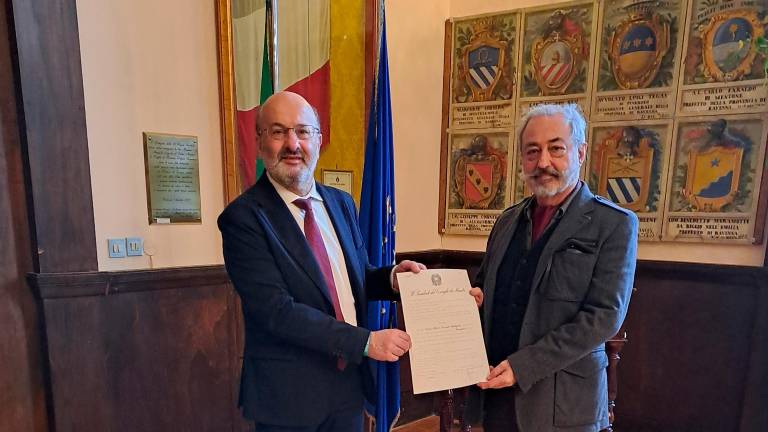 Ravenna, “straordinario contributo per iniziative benefiche”: onorificenza a Paolo Alberto Casadio Malagola Ravenna, “straordinario contributo per iniziative benefiche”: onorificenza a Paolo Alberto Casadio Malagola