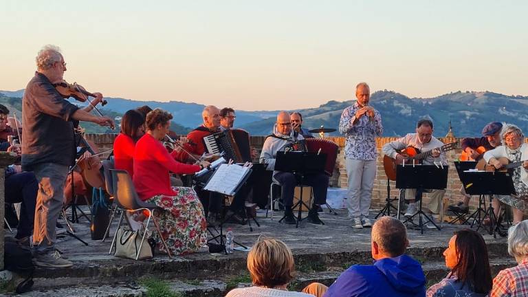 Ferragosto, risveglio all'alba in musica a Meldola Ferragosto, risveglio all'alba in musica a Meldola