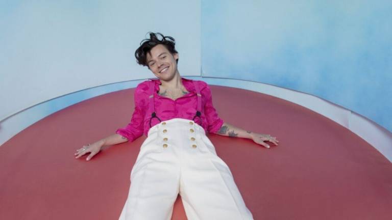 Harry Styles sarà in concerto a Bologna ma solo a luglio Harry Styles sarà in concerto a Bologna ma solo a luglio