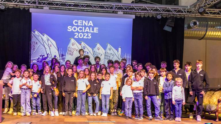 VELALa festa di fine anno del Circolo Velico Ravennate tra piccoli e grandi campioni VELALa festa di fine anno del Circolo Velico Ravennate tra piccoli e grandi campioni