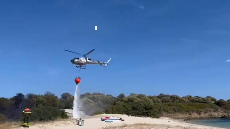 Rimini. Due esplosioni e poi le fiamme, così è morto il piccolo Samuel nel campeggio Rimini. Due esplosioni e poi le fiamme, così è morto il piccolo Samuel nel campeggio
