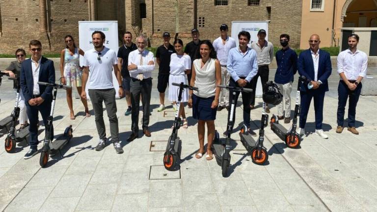 Cesena: pronti i monopattini elettrici da noleggiare in città Cesena: pronti i monopattini elettrici da noleggiare in città