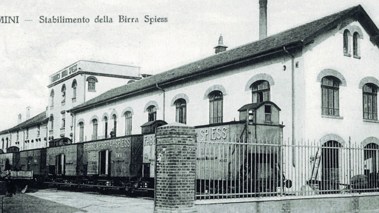 Rimini, 1911: quando i comizi di Mussolini finivano a botte Rimini, 1911: quando i comizi di Mussolini finivano a botte
