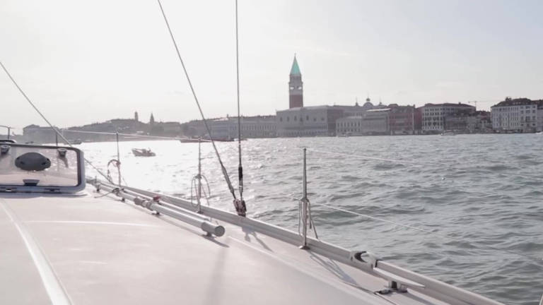 Vela, prima edizione della Mediolanum Cup, da Rimini a Venezia VIDEO Vela, prima edizione della Mediolanum Cup, da Rimini a Venezia VIDEO