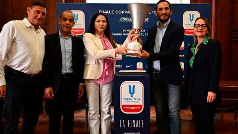 Coppa Italia donne, la finale Roma-Fiorentina venerdì sera a Cesena Coppa Italia donne, la finale Roma-Fiorentina venerdì sera a Cesena