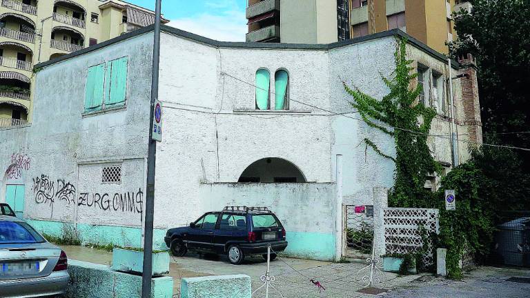 Riccione, l'ex Cacetta del Duce venduta a un'immobiliare milanese Riccione, l'ex Cacetta del Duce venduta a un'immobiliare milanese