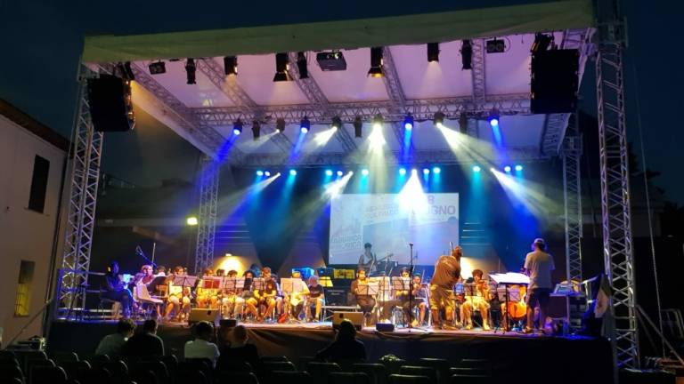 Stasera a Forlì Una fabbrica di musica con la Forum Livii Orchestra, dirige Marco Sabiu Stasera a Forlì Una fabbrica di musica con la Forum Livii Orchestra, dirige Marco Sabiu