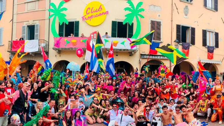 Rocca San Casciano, il rione Mercato vince la festa dei falò FOTOGALLERY Rocca San Casciano, il rione Mercato vince la festa dei falò FOTOGALLERY