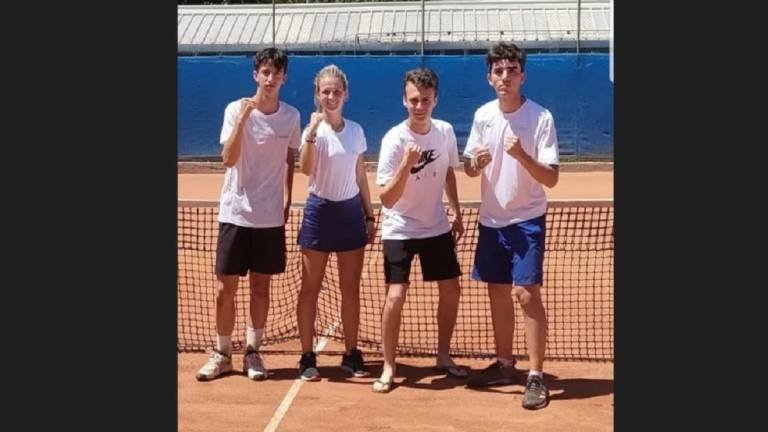 Tennis, Bianchi, Mazzarini e Salvatorelli avanzano al Ct Cicconetti Tennis, Bianchi, Mazzarini e Salvatorelli avanzano al Ct Cicconetti