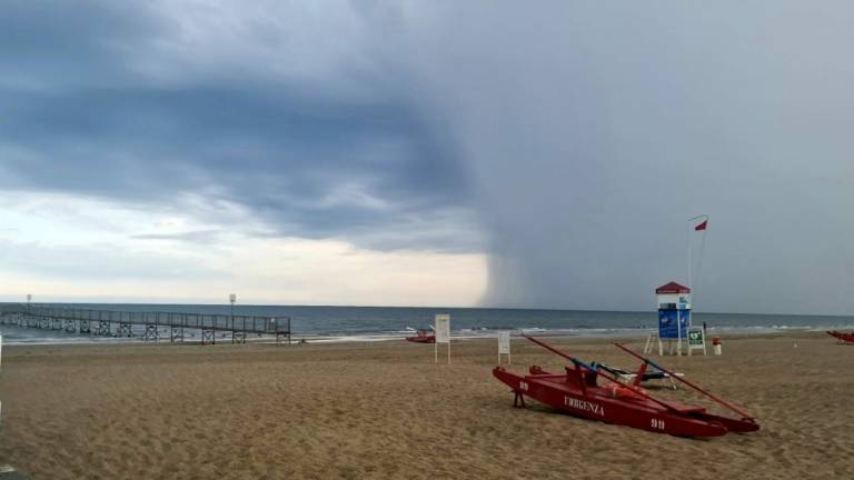 Temporali, sabato allerta gialla: rischio nuovi allagamenti Temporali, sabato allerta gialla: rischio nuovi allagamenti