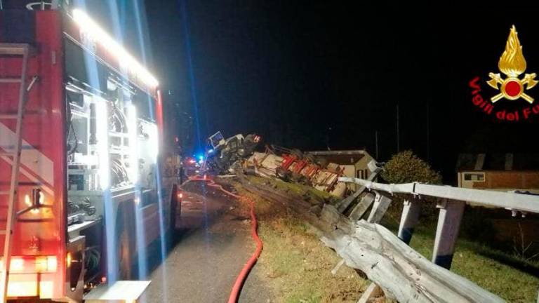 Ravenna, incidente sulla A14 Dir, autostrada riaperta al traffico Ravenna, incidente sulla A14 Dir, autostrada riaperta al traffico