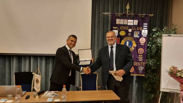 Forlì, riflettori sul terrorismo con il colonello Ugo Poggi Forlì, riflettori sul terrorismo con il colonello Ugo Poggi