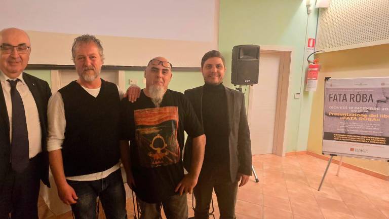Maurizio Gardini di Conserve Italia, Piergiorgio Missiroli, Andrea Ghinassi e l’assessore Enrico Rambelli Maurizio Gardini di Conserve Italia, Piergiorgio Missiroli, Andrea Ghinassi e l’assessore Enrico Rambelli