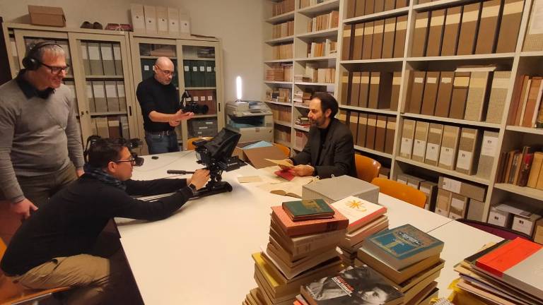 Neri Marcorè a Cesenatico per scoprire i segreti di Marino Moretti Neri Marcorè a Cesenatico per scoprire i segreti di Marino Moretti