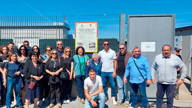 L’inaugurazione della targa per i fratelli Macrelli