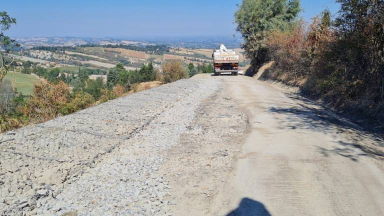 Meldola, strada San Lorenzo-Fiordinano: lavori ormai completati Meldola, strada San Lorenzo-Fiordinano: lavori ormai completati