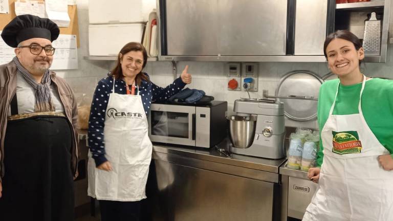 Forlì, l'impegno del Rotary per la mensa Buon Pastore Forlì, l'impegno del Rotary per la mensa Buon Pastore