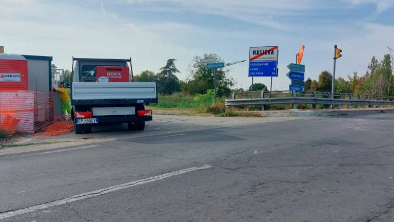 Al via i lavori sul ponte Masiera sul fiume Senio tra i comuni di Fusignano e Bagnacavallo Al via i lavori sul ponte Masiera sul fiume Senio tra i comuni di Fusignano e Bagnacavallo