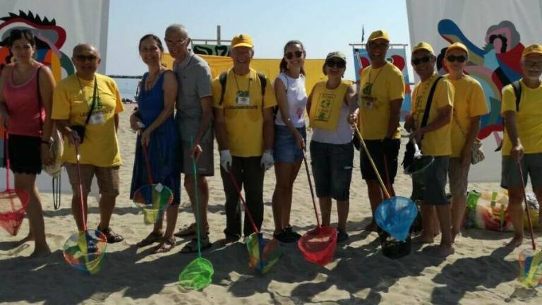 Il Comune di Cesenatico e Legambiente insieme per spiagge pulite Il Comune di Cesenatico e Legambiente insieme per spiagge pulite