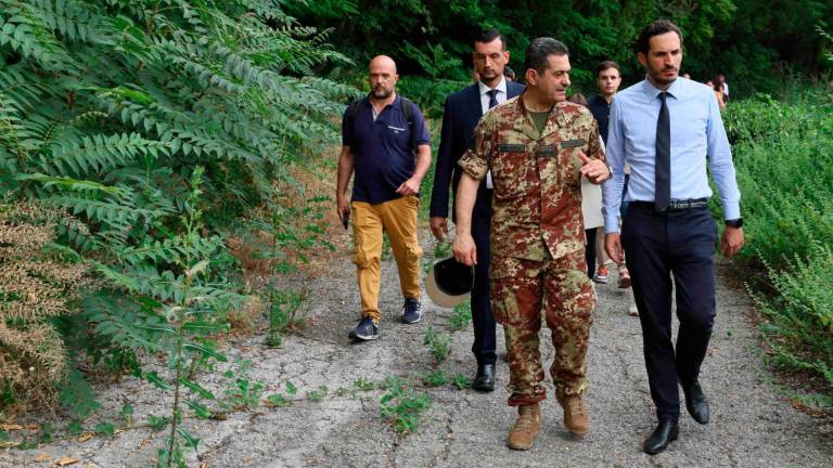 Il commissario straordinario Figliuolo con il sindaco Lattuca Il commissario straordinario Figliuolo con il sindaco Lattuca