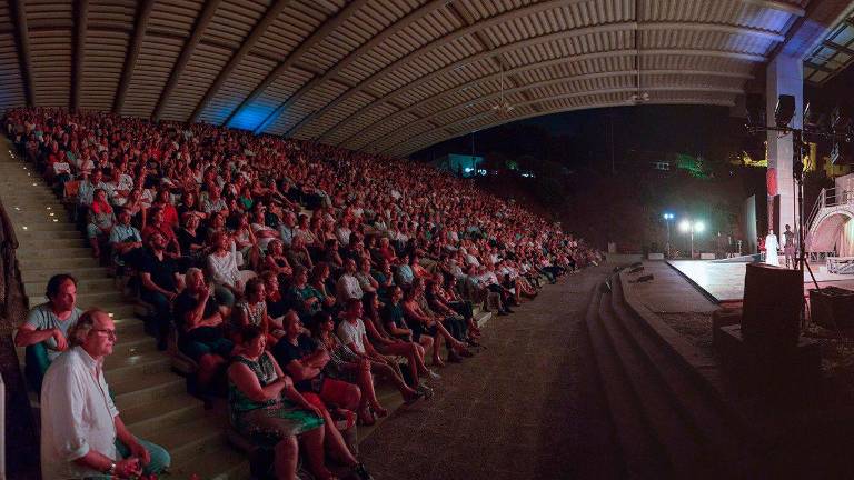Una delle serate del Plautus Festival all’arena plautina Una delle serate del Plautus Festival all’arena plautina