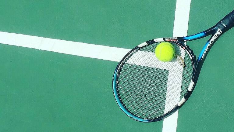 Tennis, Casadei e Bonetti avanzano a Riccione Tennis, Casadei e Bonetti avanzano a Riccione