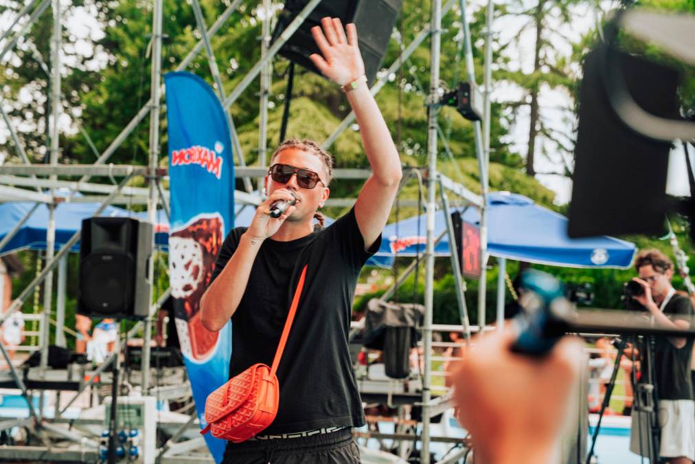 Riccione, “Tu mi piaci tanto”: all’Aquafan spunta Sayf VIDEO