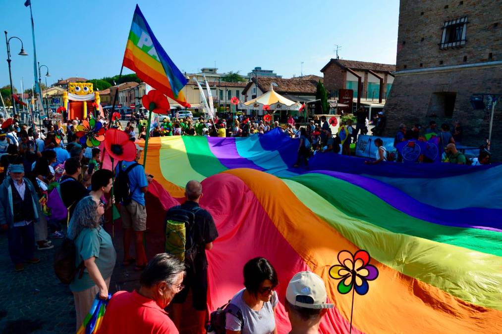 Cervia, domenica la “Parata per la pace” arricchisce il Festival degli aquiloni - Gallery