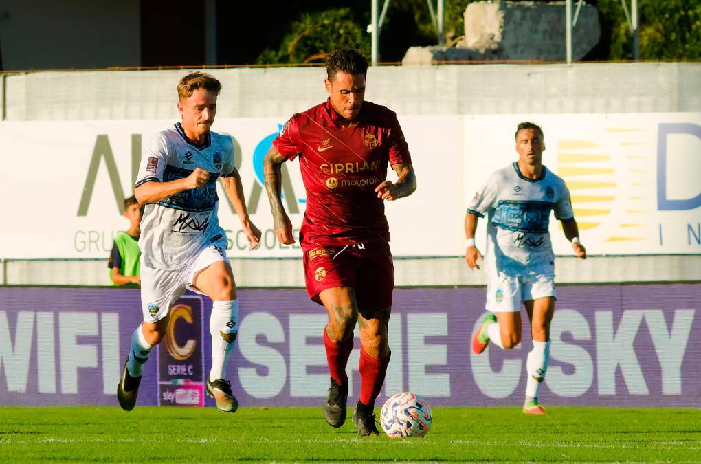 Stasera a Carpi, Nicolas Viola agirà come regista arretrato al posto di Vinicius