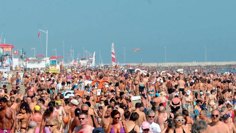 Turismo, dati Touring Club: l’Italia cresce, Rimini cala del 7% sul 2019