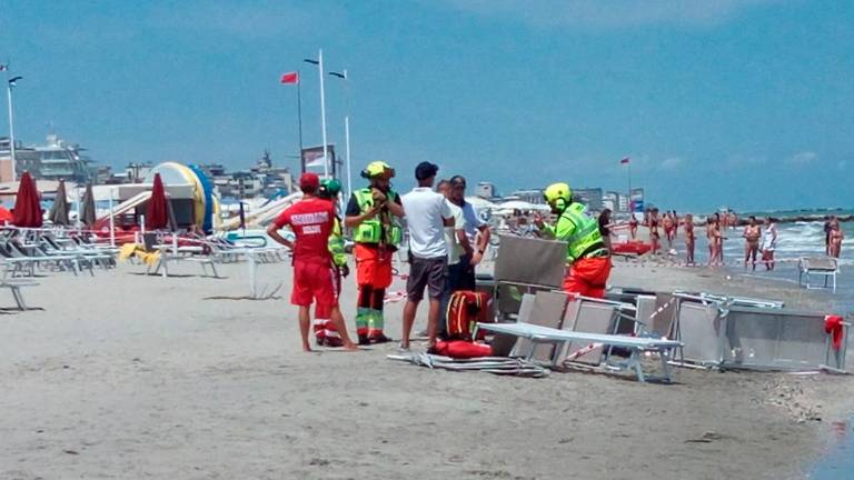 Milano Marittima, malore fatale in acqua: muore 84enne