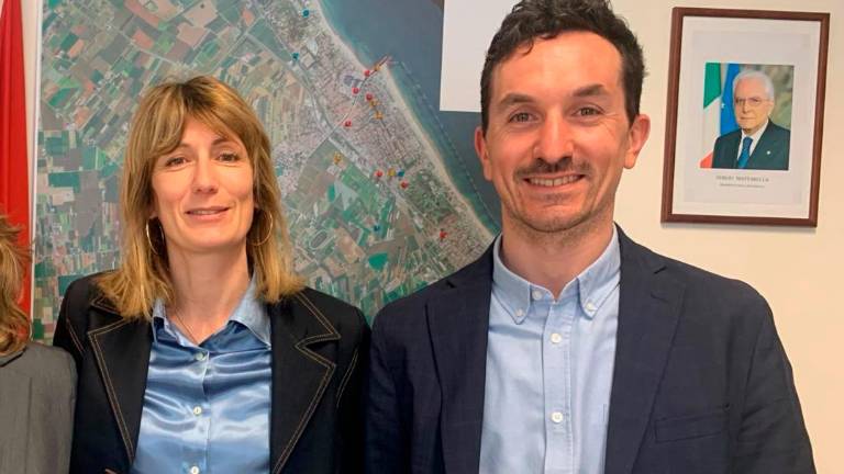 Il sindaco Matteo Gozzoli con la dirigente Chiara Benaglia