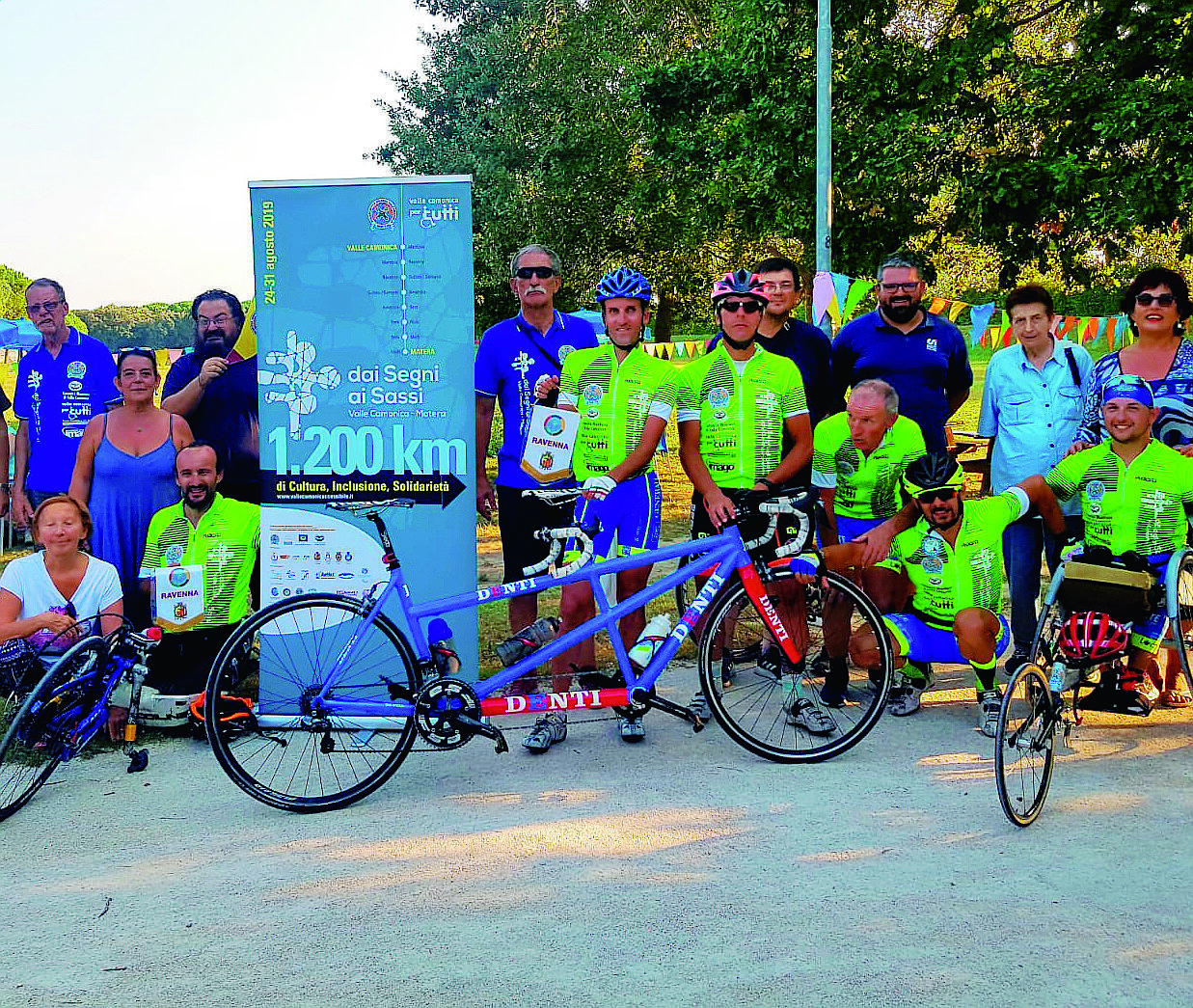 Disabilità, a Ravenna i ciclisti del tour Valle Camonica-Matera