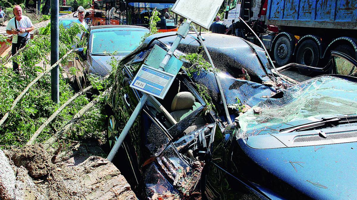 Cervia, mezzo milione per gli operatori colpiti dalla tromba d’aria
