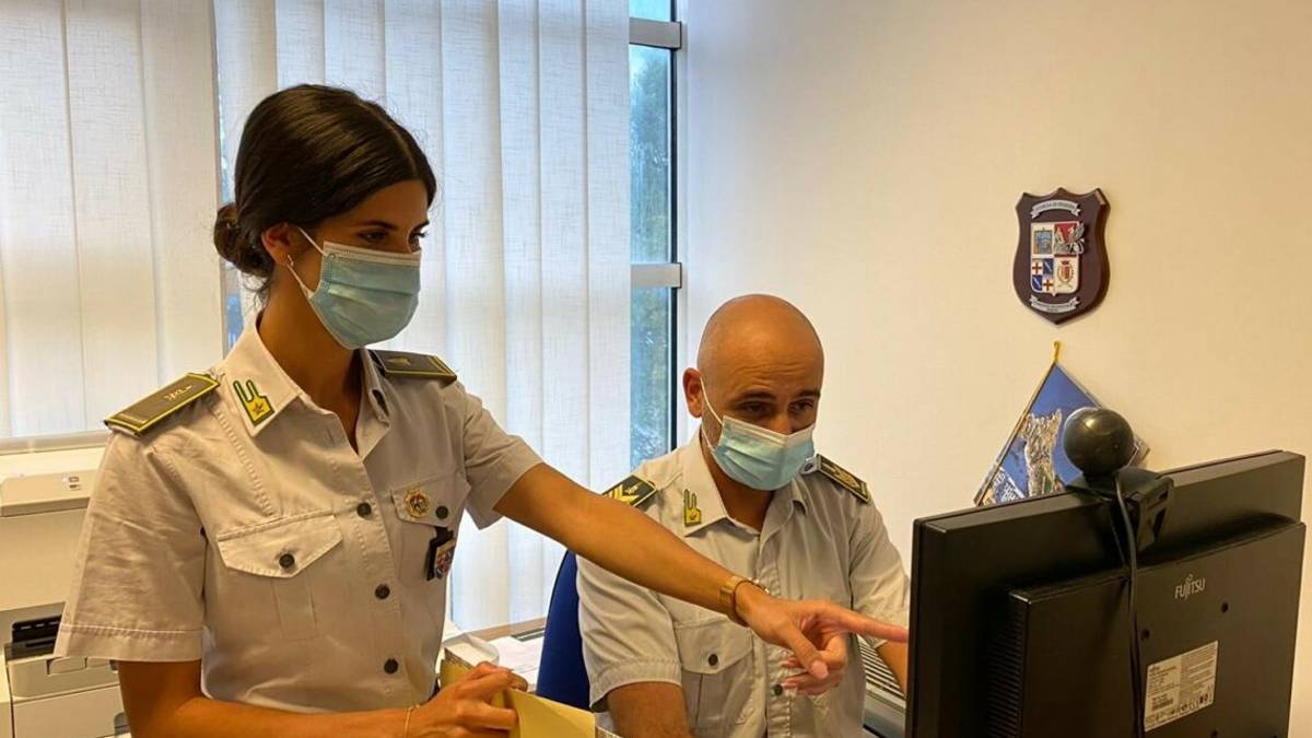 Maxi evasione per grossista del pesce surgelato di San Clemente
