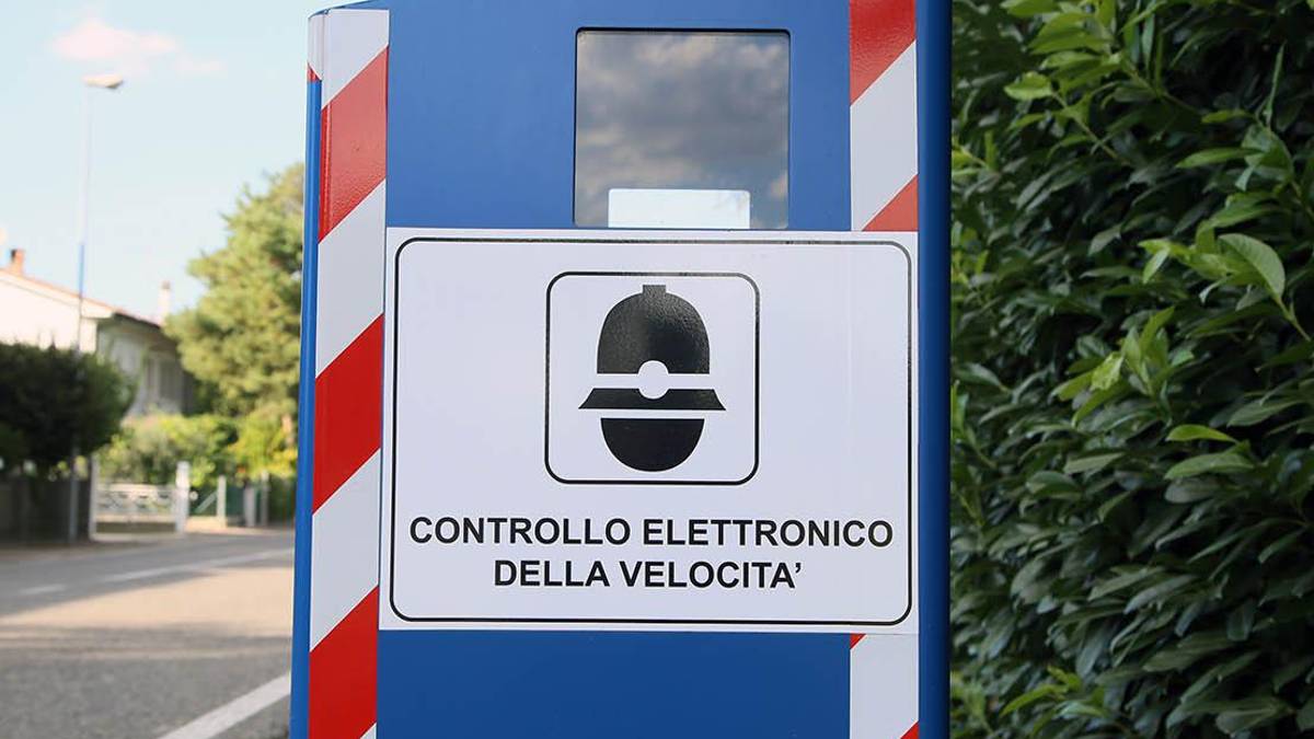 Cesenatico, autovelox sull'Adriatica da venerdì 26 maggio: limite dei 50 all'ora