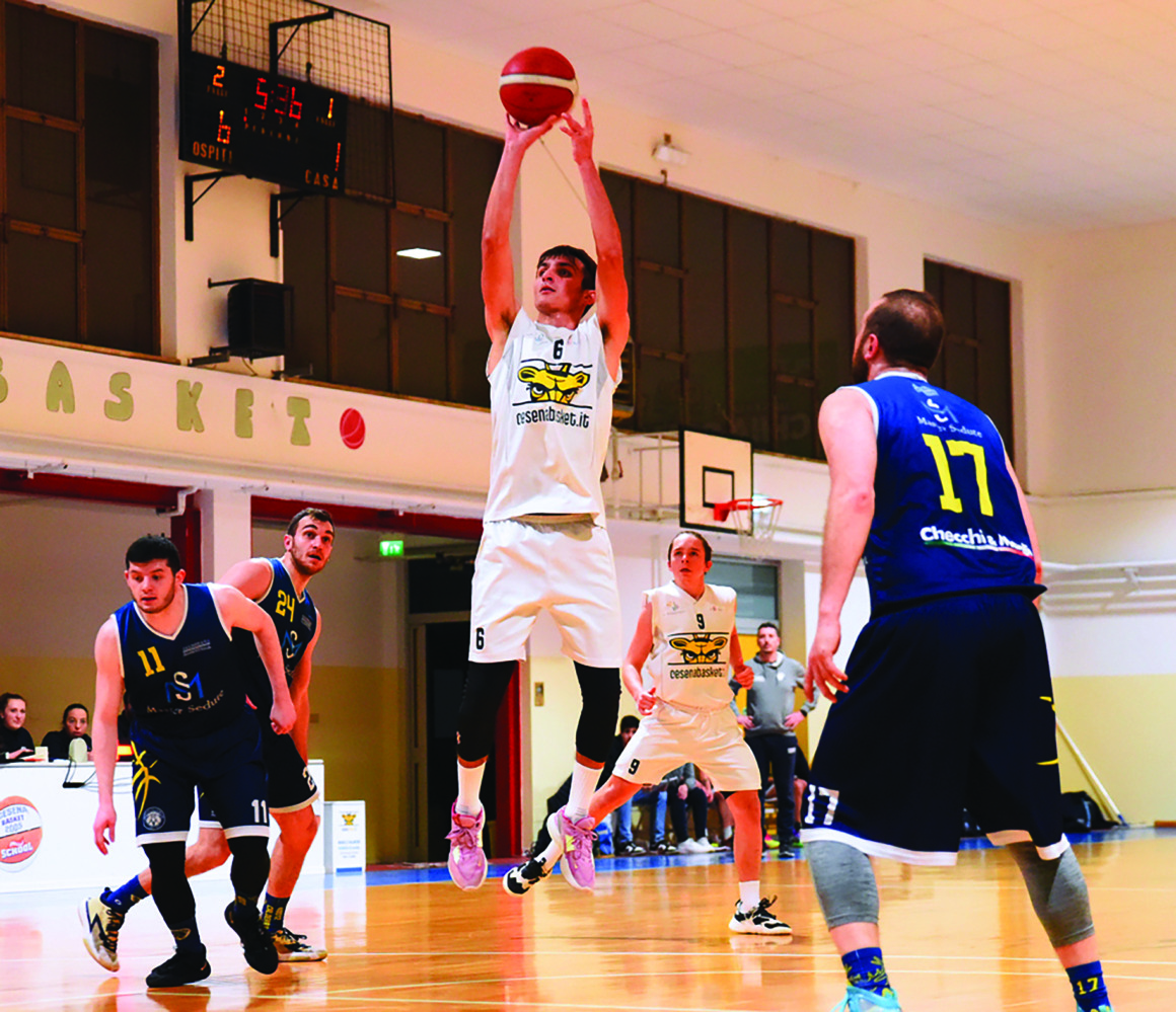 Basket: il Cesena 2005 è pronto a ripartire e spera nell'assegnazione della gestione del PalaIppo
