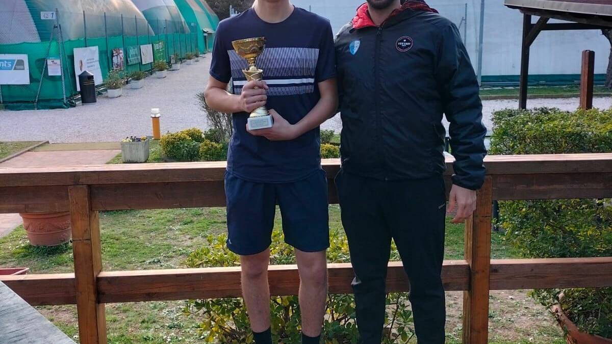 Tennis, Andrea Bonetti è il primo qualificato agli ottavi all'Alleanza Sportiva Riccione