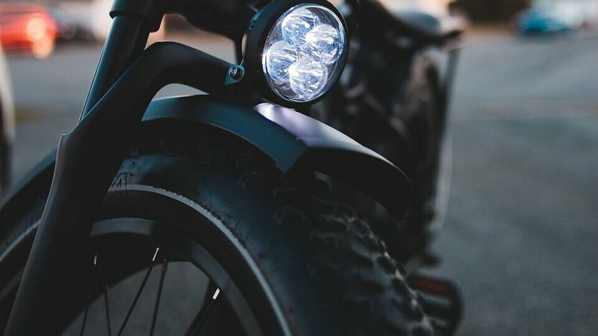 Batterie per e-bike dalla Cina, multa da 11.000 euro