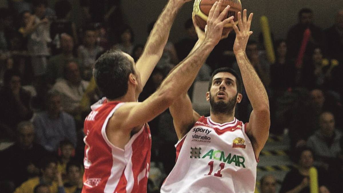 L'Acmar torna alla vittoria