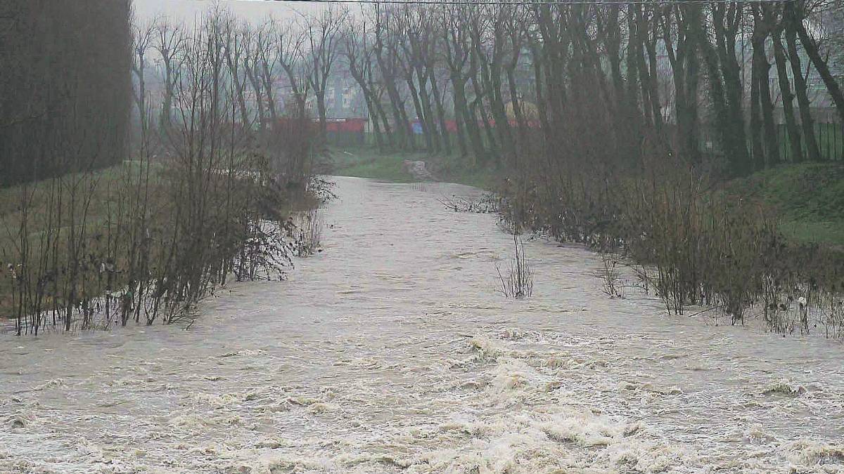 Santerno in piena e smottamenti sulle strade provinciali