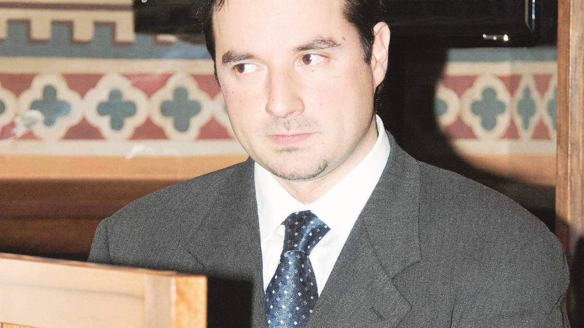 Tutti indagati i politici convocati dal giudice