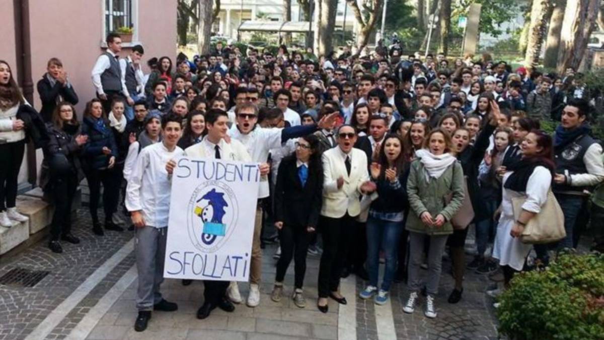 Studenti in rivolta, Comune occupato