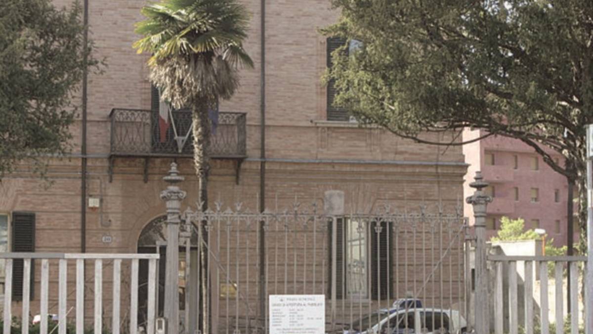 Vigili: nei guai Comune e comandante
