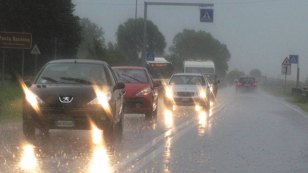 Allerta meteo gialla per temporali dalla mezzanotte di oggi alla mezzanotte di domani