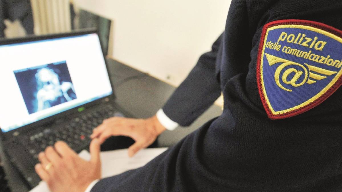 OPERAZIONE CLOUD DUE Pedopornografia, nonno in manette