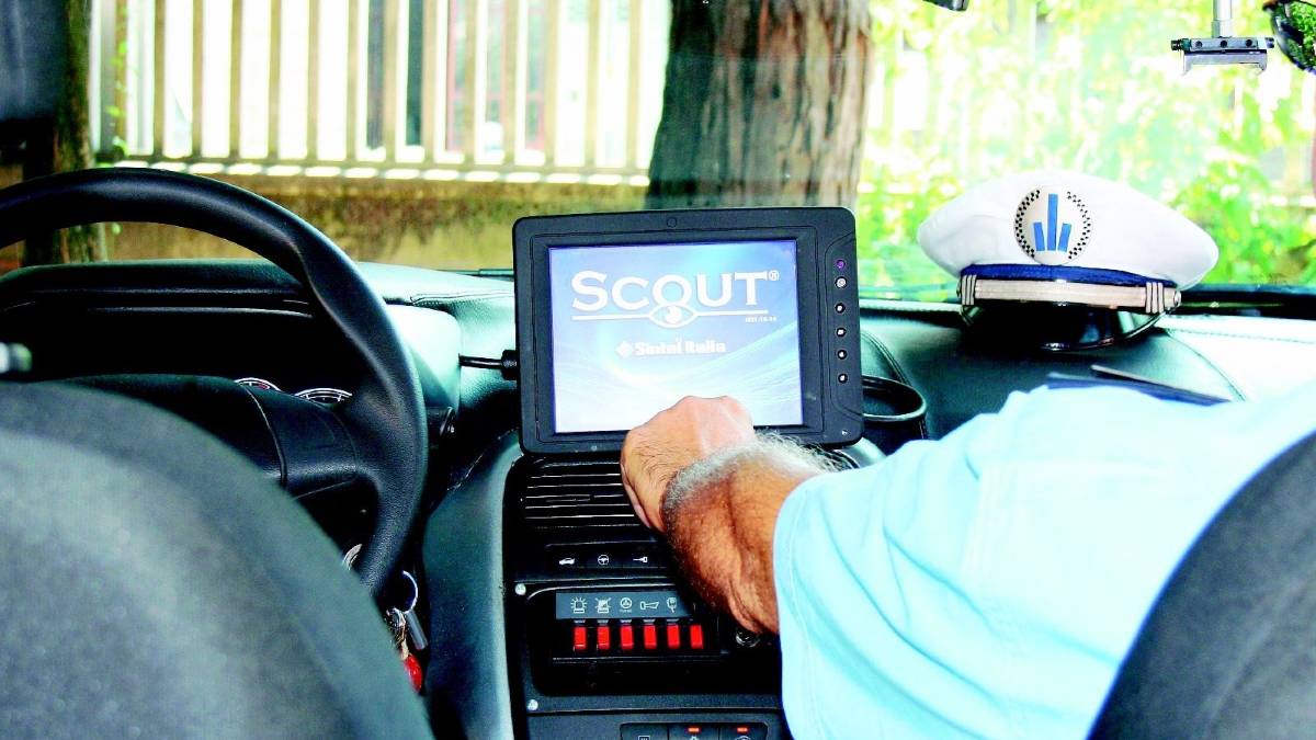 Rimini, il giudice annulla multa con scout speed: apparecchio non segnalato