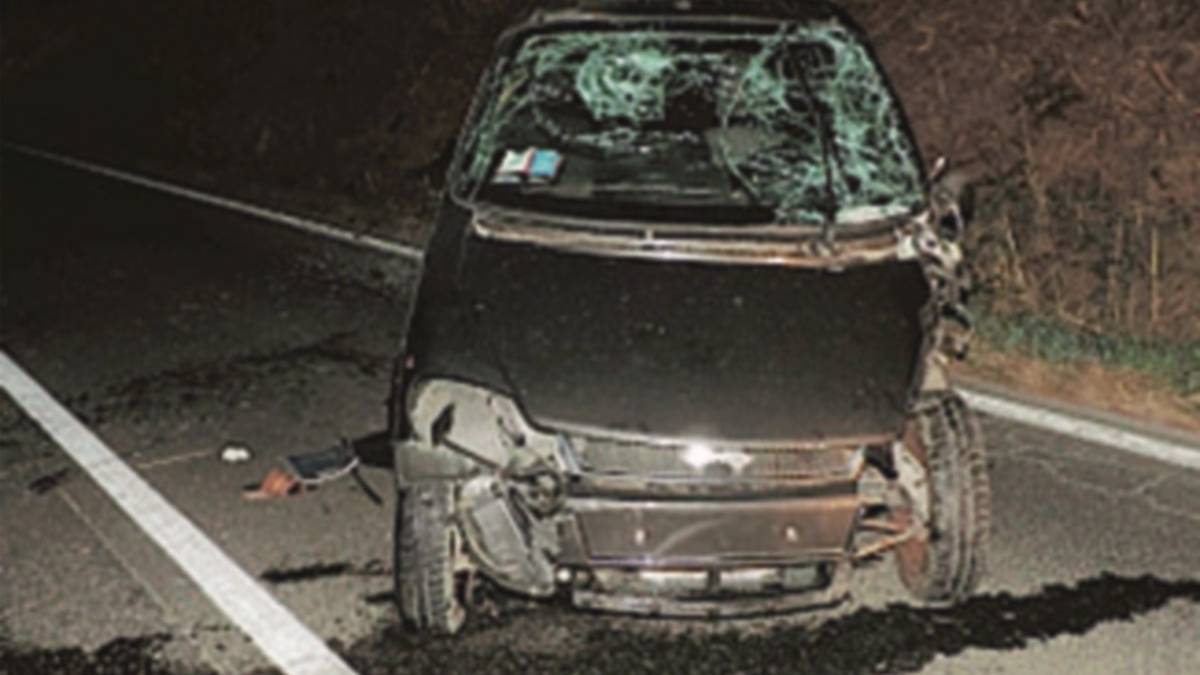 Ubriaco al volante uccide un ciclista:42enne arrestato