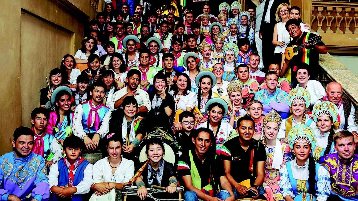 Folclore, musica e danze in centro storico